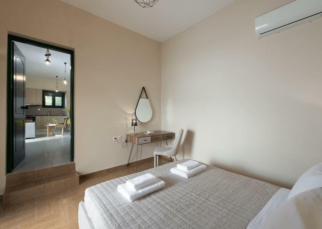 Roussospítion Agapi'S Home מראה חיצוני תמונה
