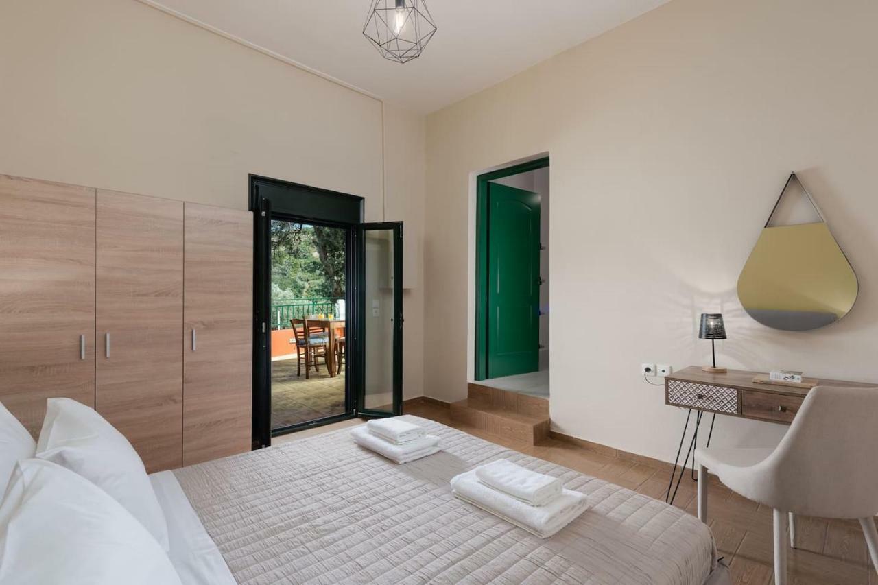 Roussospítion Agapi'S Home מראה חיצוני תמונה